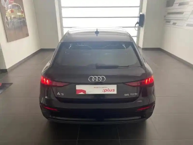 Audi A3 sportback 35 tfsi 150ch business line — photo 6