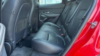 Jaguar E-Pace 2.0D 180ch R-Dynamic HSE AWD BVA9 — photo 13