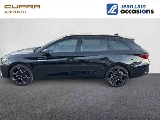 Cupra Leon sportstourer 1.5 etsi hybrid 150 ch dsg7 — photo 27