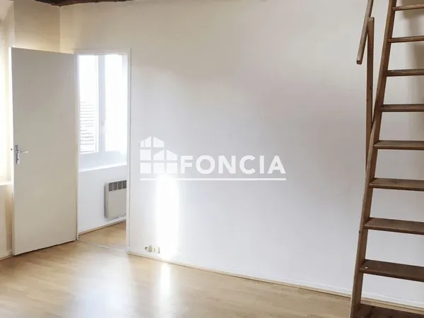Appartement Location Saint-Germain-en-Laye 2p 34m² 942€
