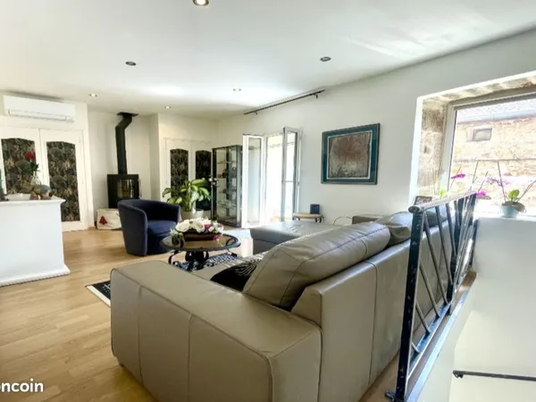 Vends maison de village