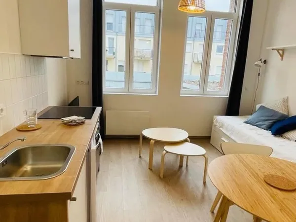 STUDIO MEUBLE CENTRE VILLE ST QUENTION