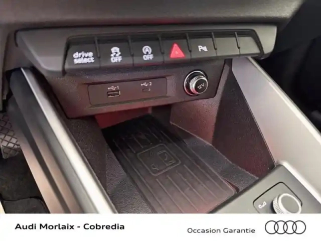 Audi A1 citycarver 30 tfsi 116ch design luxe s tronic 7 — photo 13