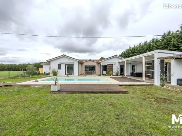 Villa 5 pièces 170 m²