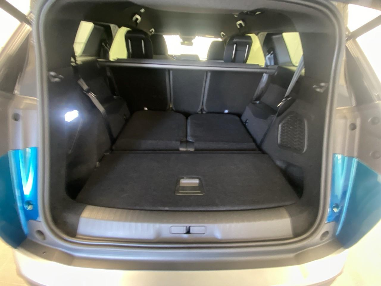 Peugeot 5008 hybrid 136 e-dcs6 gt — photo 6