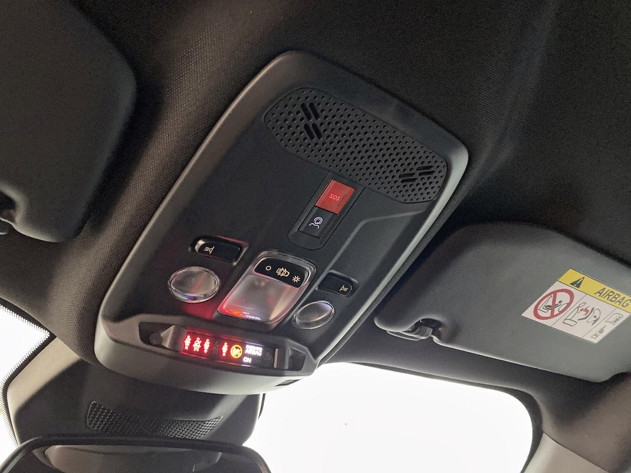 Peugeot 2008 hybrid 145 ch e-dcs6 allure — photo 19