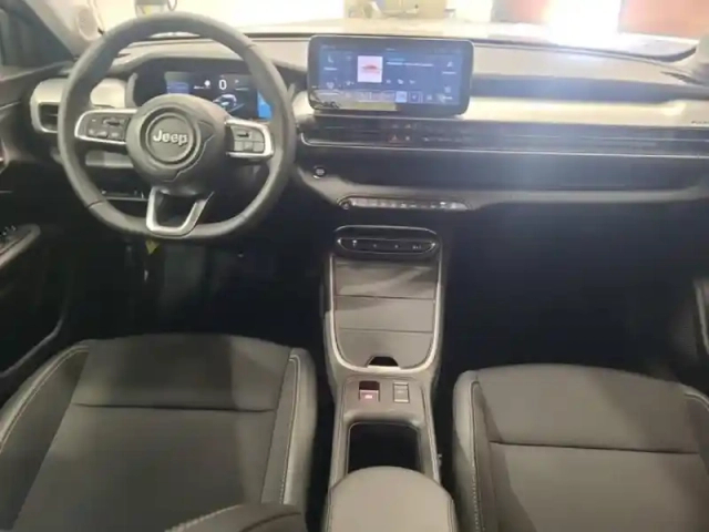 Jeep Avenger electrique 156ch 115kw altitude — photo 12