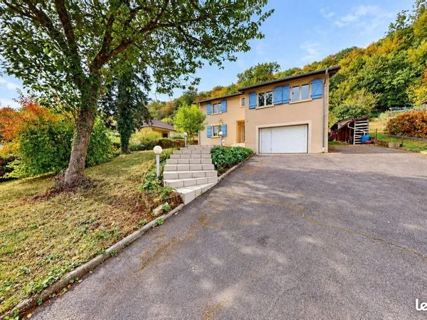Maison 7 pièces 165 m²
