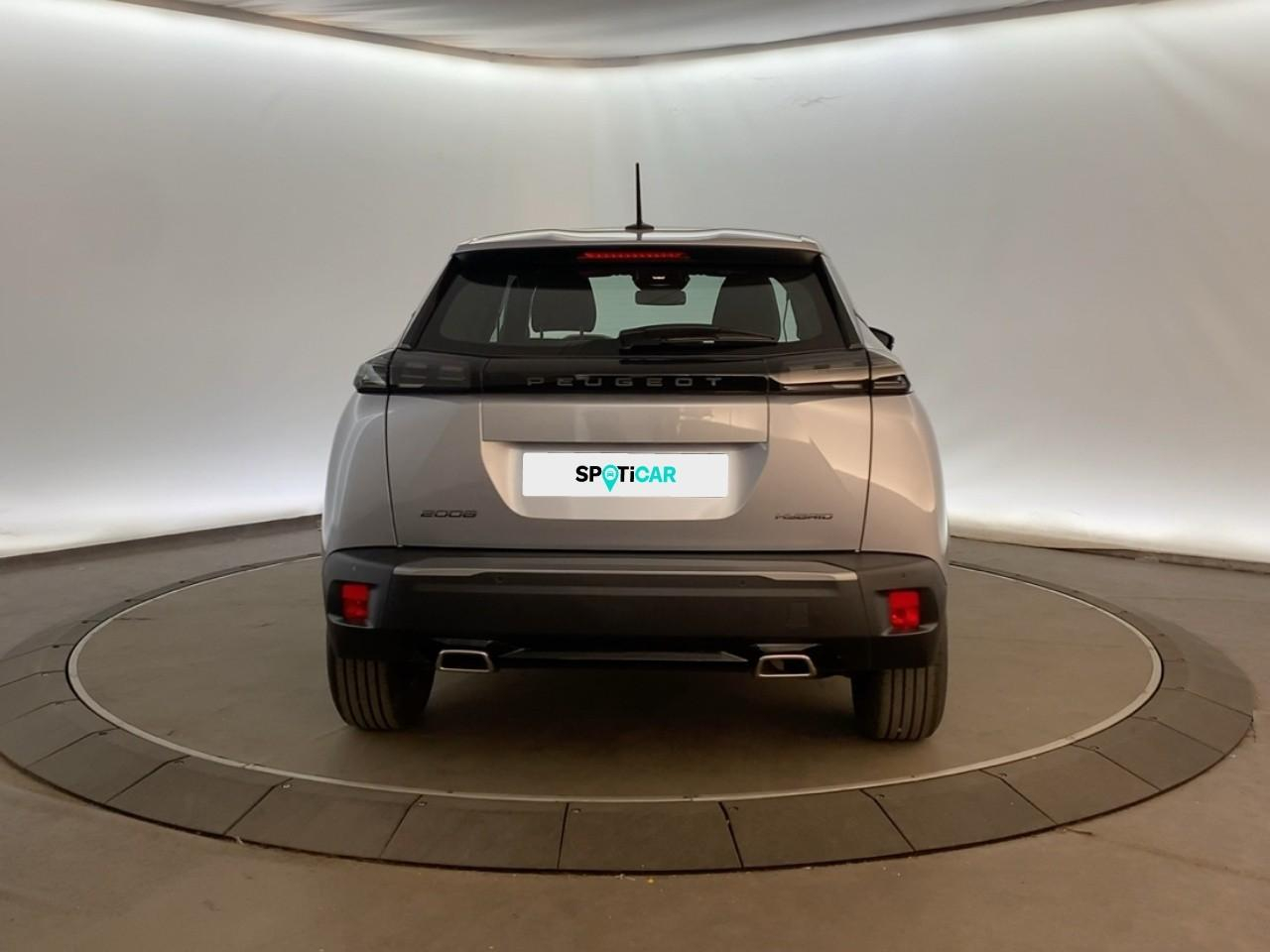 Peugeot 2008 hybrid 145 ch e-dcs6 style — photo 5
