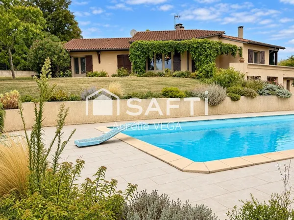Villa avec piscine dans un cadre exceptionnel