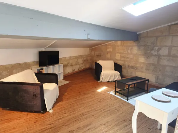 A VENDRE - Bordeaux - Gare Saint Jean Appartement 3 pièce(s) 58 m2