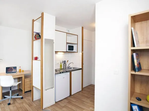 Studio 1 pièce 18 m²