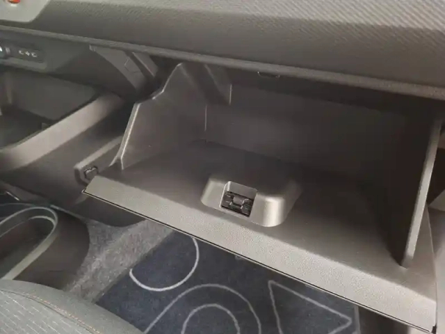 Renault Twingo e-tech electrique 80 ch autonomie urbaine — photo 38