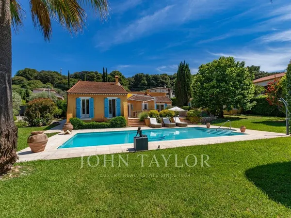 Villa 170 m²