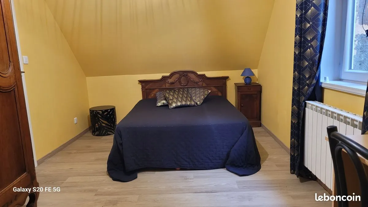 Photo 1