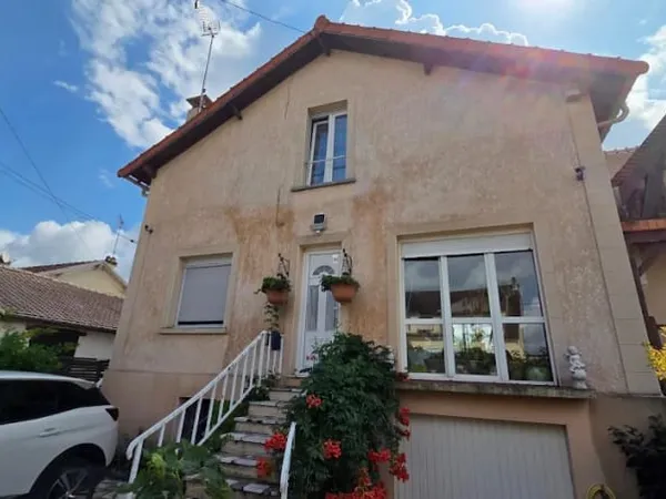 Maison 5 pièces 140 m²