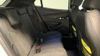 Peugeot 2008 1.2 Hybrid 145ch GT Exclusive e-DCS6 — photo 13