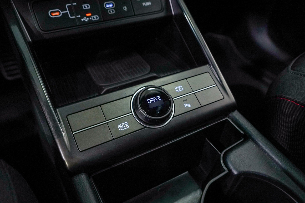 Hyundai Kona — photo 24