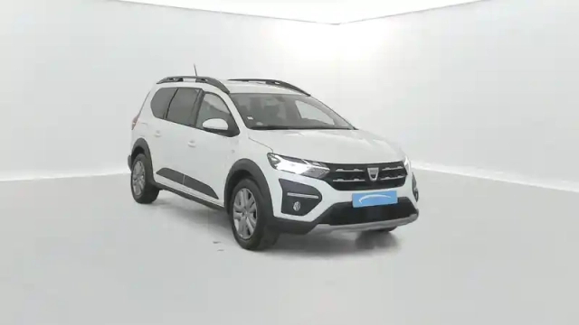 Dacia Jogger tce 110 5 places — photo 17