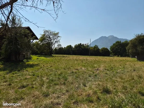 Terrain à bâtir