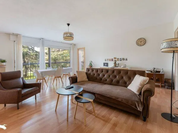 Appartement 4 pièces 90 m²