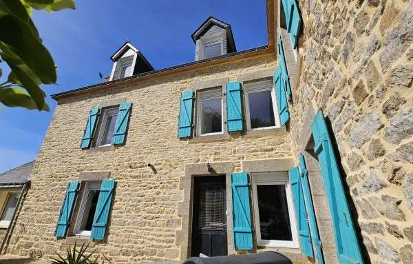 Maison 8 pièces 200 m²
