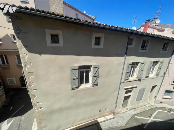 Maison 6 pièces 203 m²