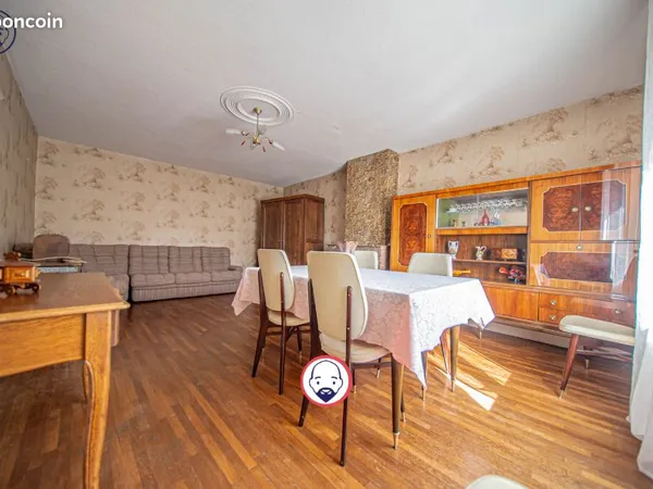 Maison de village 2 pièces 81 m²