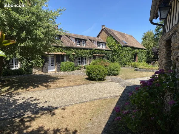 Propriété 12 pièces 358 m²