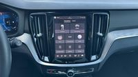 Volvo V60 B4 197ch Plus Style Dark DCT 7 — photo 28