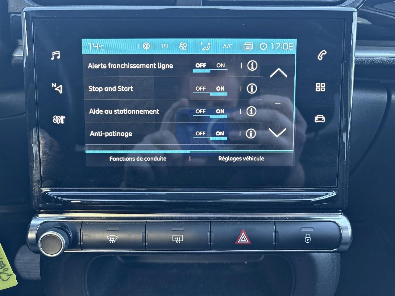 Citroën C3 1.2 puretech 110ch s&s shine eat6 — photo 17