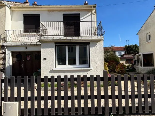 Maison 4 pièces, 3 chambres, jardin, garage et sous-sol
