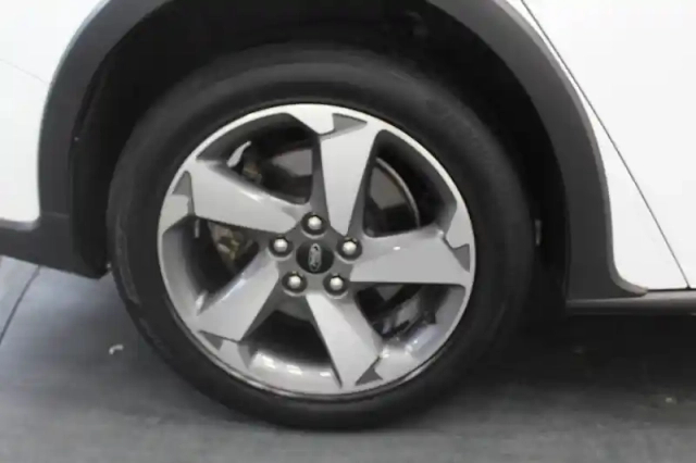 Ford Focus sw 1.0 ecoboost 125 s&amp;s — photo 10