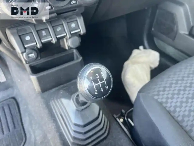 Suzuki Jimny 1.5 vvt privilège — photo 8