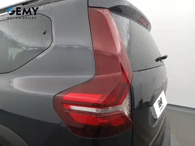 Dacia Jogger tce 110 7 places — photo 17