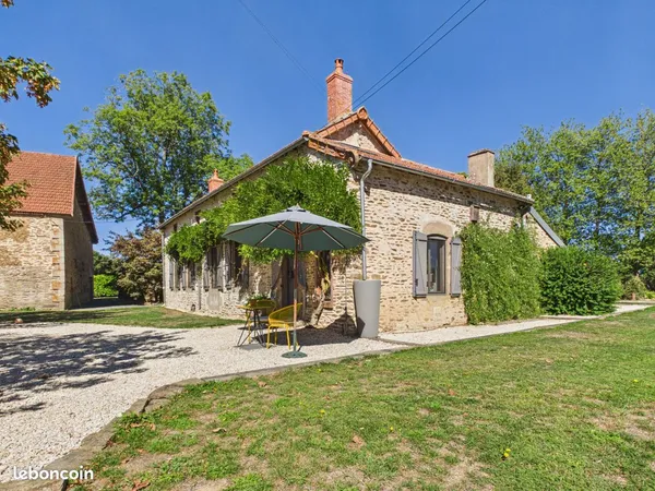 Propriété 5 pièces 151 m²