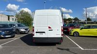 Renault Master F3500 L2H2 2.3 Blue dCi 135ch Confort Euro6E — photo 6