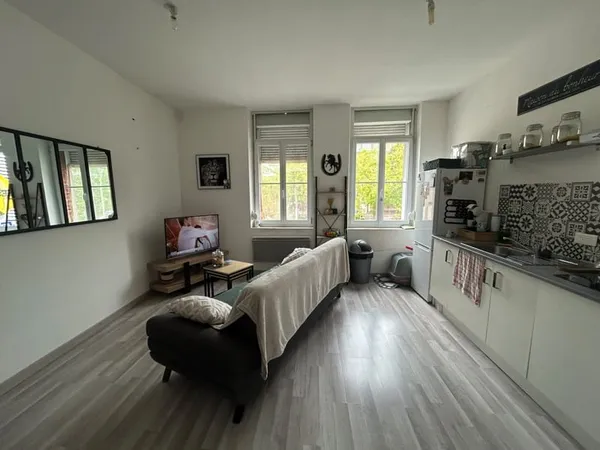APPARTEMENT 3 PIÈCES - DUPLEX - QUARTIER ST HONORÉ