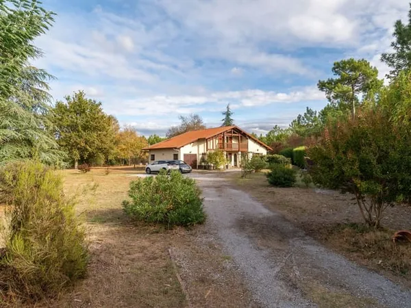 Maison 5 pièces 150 m²