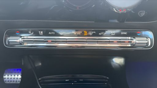 Mercedes Classe CLA 180 d 116 7G-DCT - AMG Line – 2019 – 77529 km – Diesel – Boîte Automatique — photo 20