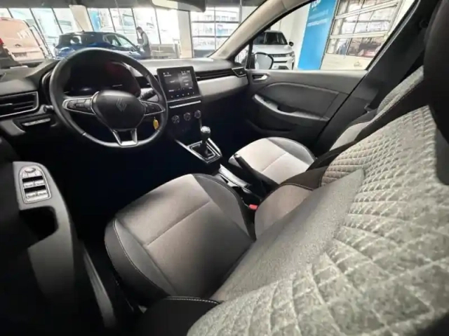 Renault Clio 1.0 tce 90ch evolution - 24 — photo 12