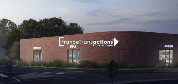 Local commercial 390 m²