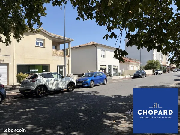 Local commercial 60 m² Bruges