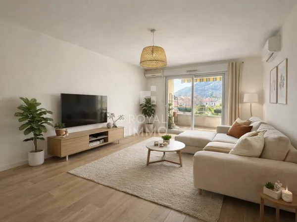 SOLLIÈS-PONT - APPARTEMENT TYPE 4 AVEC TERRASSE ET LOGGIA