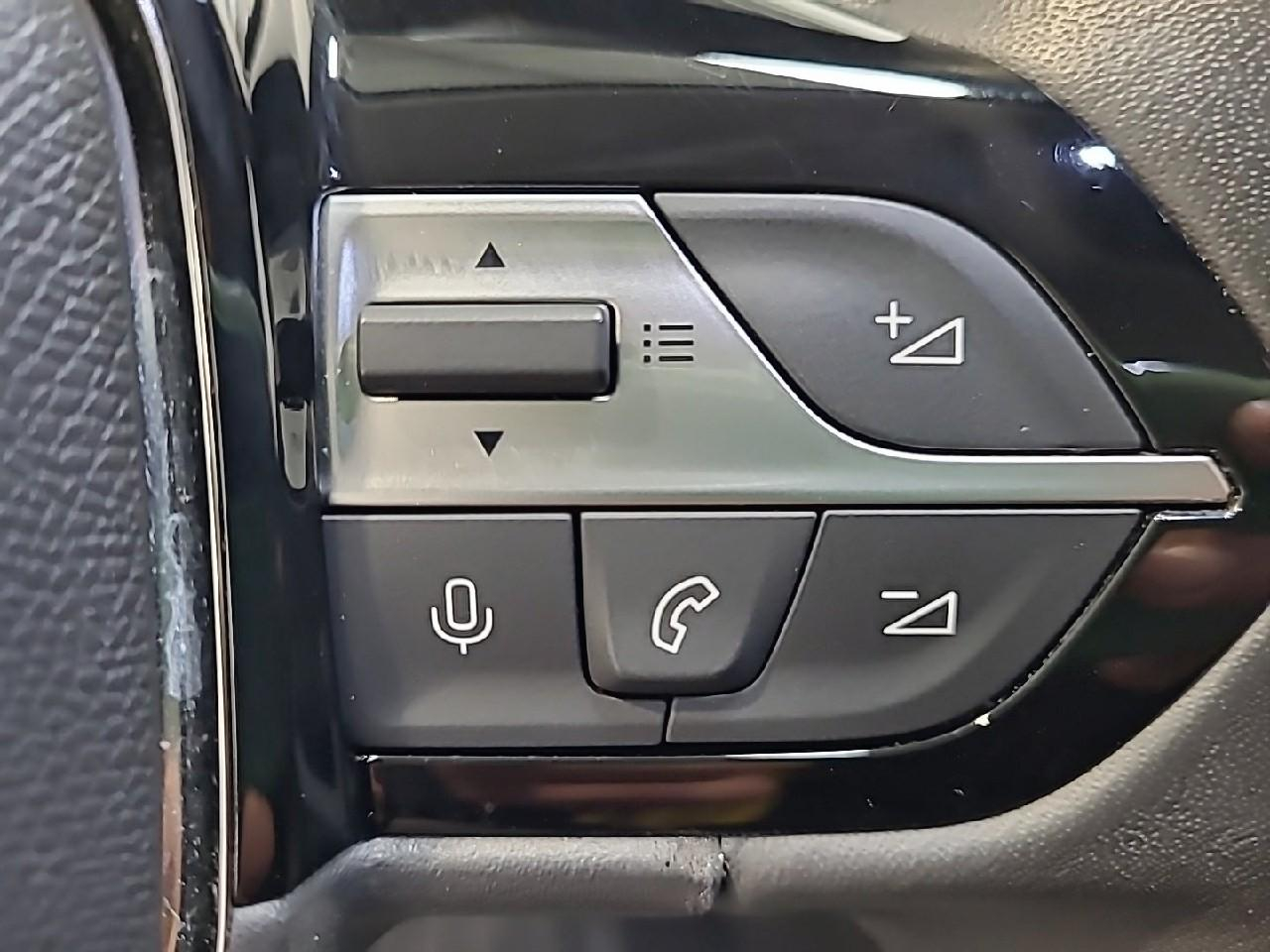 Peugeot 308 bluehdi 130 eat8 allure — photo 22