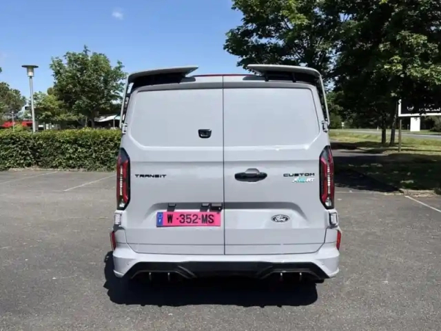 Ford Custom transit  fg 320 l1h1 2.0 ecoblue 170ch cabine approfondie ms-rt bva8 — photo 6