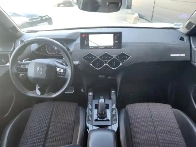 Ds Ds 3 puretech 130 auto performance line — photo 6