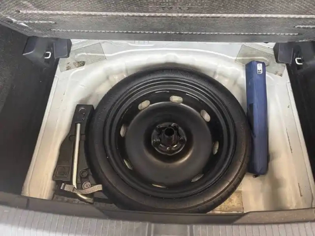 Volkswagen T-Roc 2.0 tdi 116 start/stop bvm6 — photo 51