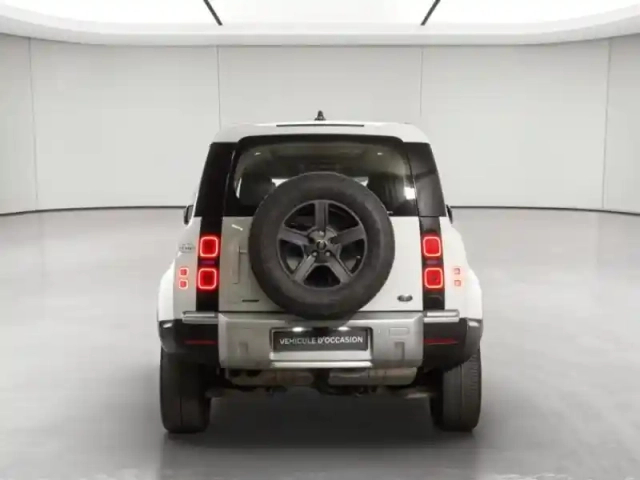 Land Rover Defender 110 2.0 d240 s — photo 5
