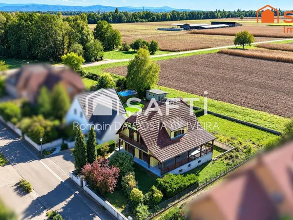 Superbe maison de 8 pièces sur 9,90 ares de terrain !